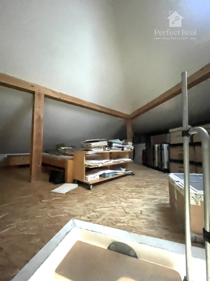 Exkluzívna ponuka - Krásny priestranný dom v obci Orechová Potôň