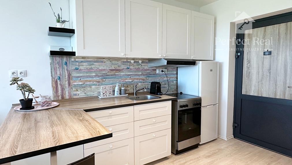 Na predaj 1izbový byt, pekná nová lokalita, balkón, parkovacie miesto REZERVOVANE!!!