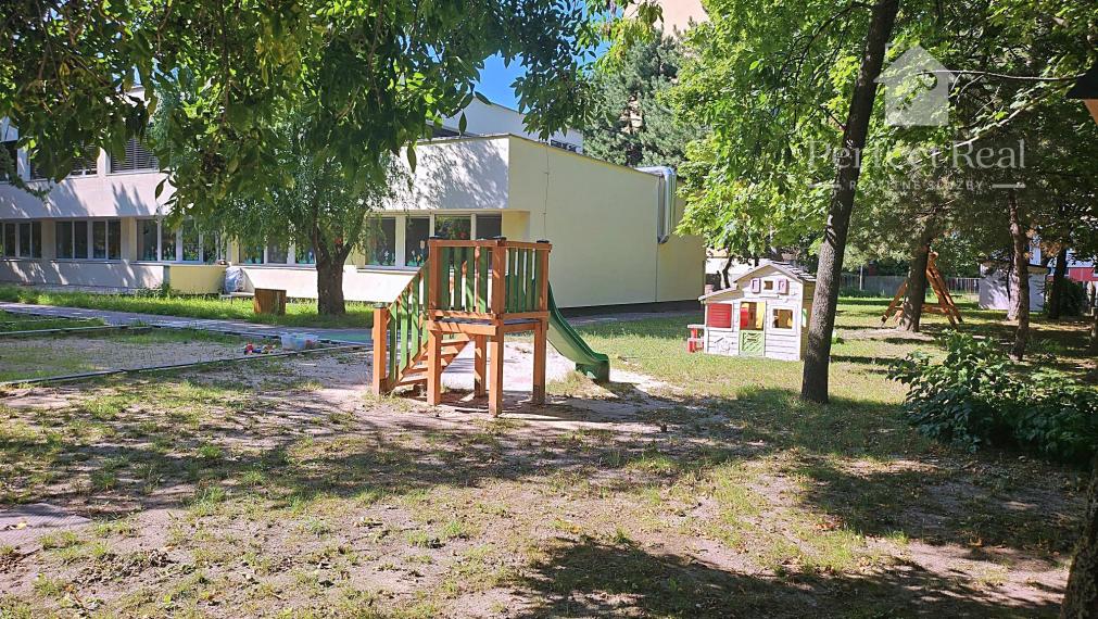 2izbový byt s loggiou, pri Auparku- PREDANE!!