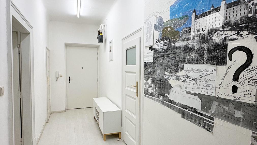 Pekný Priestranný staromestský 3,5izbový byt