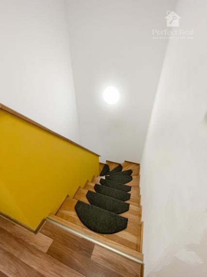 4 izbový mezonetový byt s malou záhradkou v obci Hviezdoslavov - 200m od vlakovej zastávky