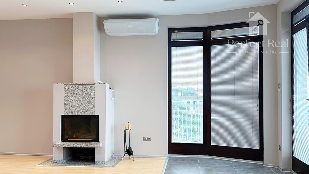 Na predaj Luxusný 3izbový byt s krbom a výhľadom na Bratislavu