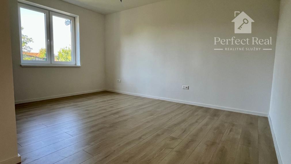 Veľkometrážna, 4 izbová novostavba v Šamoríne, časť Bučuháza- tepelné čerpadlo