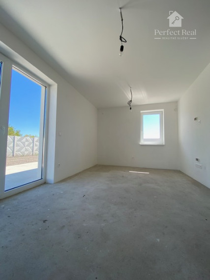 4 izbový rodinný dom bungalov, Ohrady, okr. Dunajská Streda