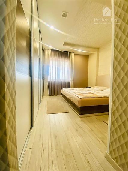 ZNÍŽENÁ CENA! Rodinný dom, 4 izbový, slepá ulica, Gabčíkovo