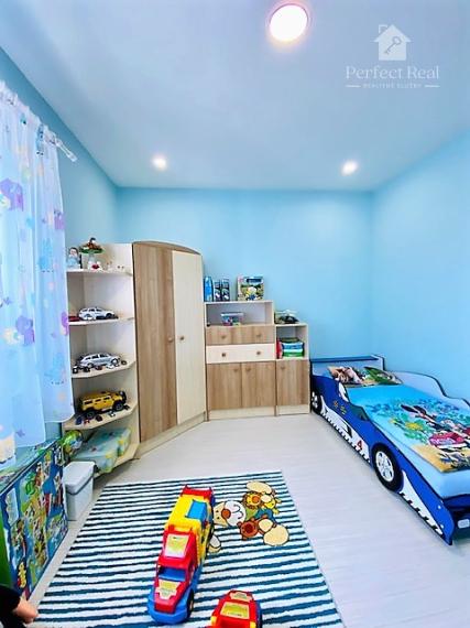 ZNÍŽENÁ CENA! Rodinný dom, 4 izbový, slepá ulica, Gabčíkovo