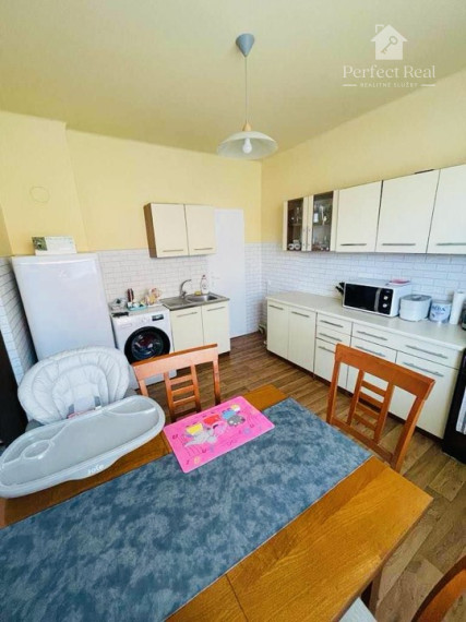 Krásny priestranný 5 izbový rodinný dom s vedľajšou stavbou v obci Vrakúň-  Rezervované