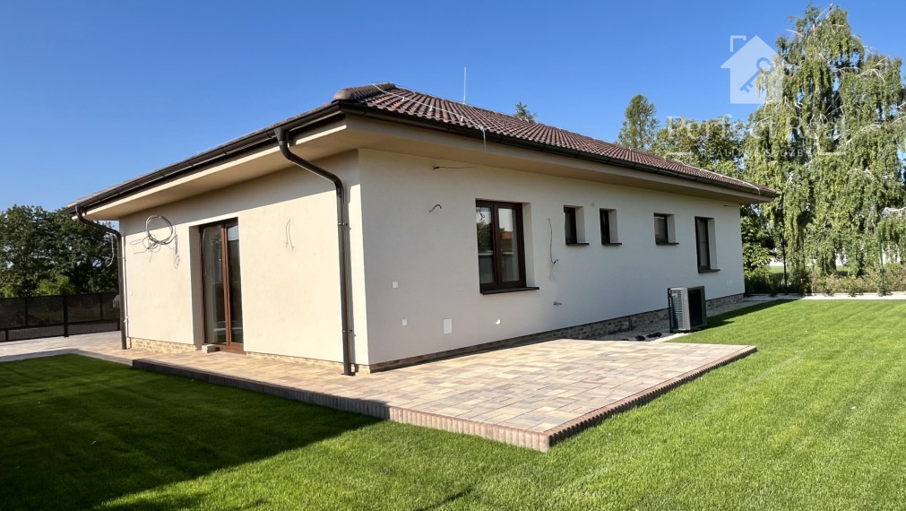 Krásna, 4 izbová novostavba v nadštandarde - ihneď k bývaniu aj upraveným terénom