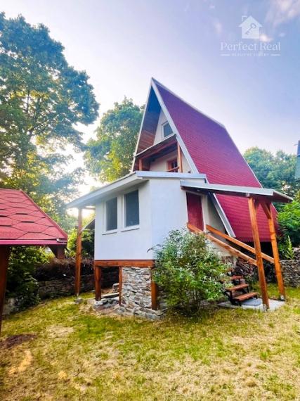 Výrazne znížená cena trojpodlažnej chaty so záhradou 458m2 na Ohňavách nad Modrou!!!