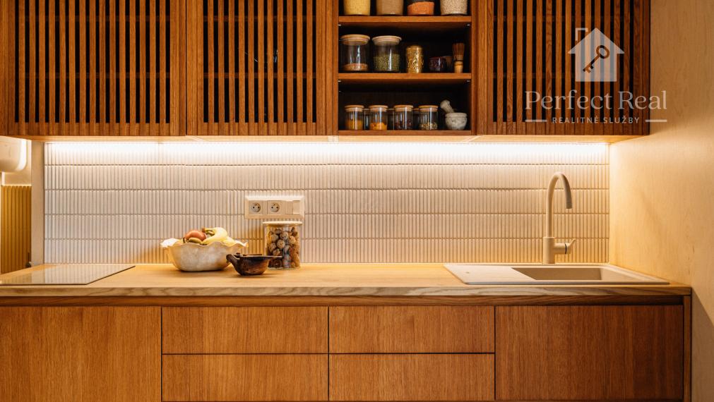 Na predaj unikátny, prírodný ,mobilný dom !!!