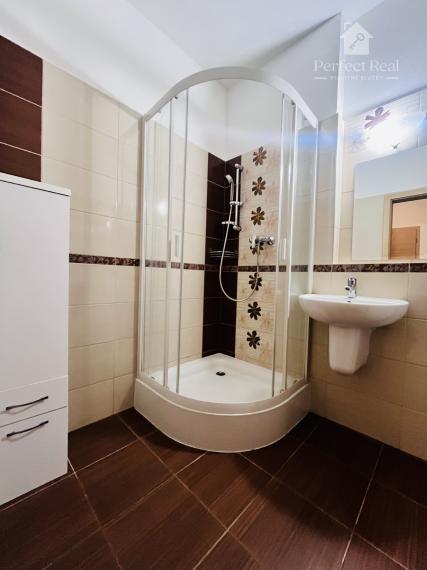 Ponúkame na prenájom 2.izb. byt v novostavbe LAVITA na sídlisku Sever v Pezinku.