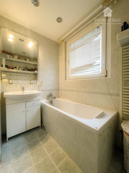 Útulný 3 izbový byt na ulici Rybárska, Šamorín- veľká loggia, TOP Lokalita