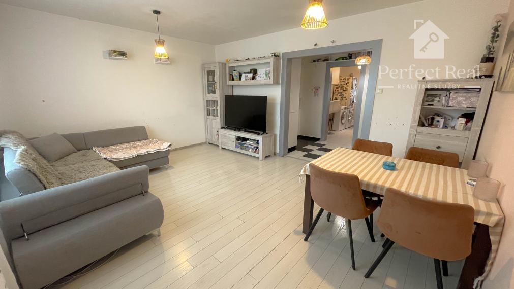 Útulný 3 izbový byt na ulici Rybárska, Šamorín- veľká loggia, TOP Lokalita