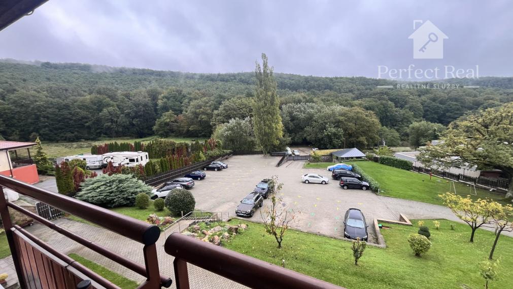 Na predaj 3 izb. byt s balkónom v Kučišdorfskej doline v Pezinku