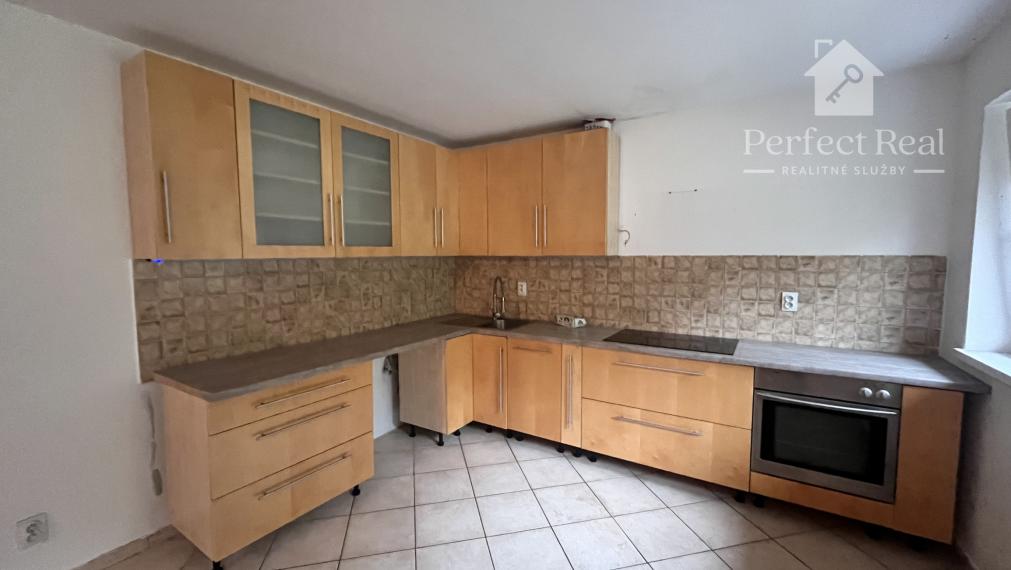 Na predaj 3 izb. byt s balkónom v Kučišdorfskej doline v Pezinku