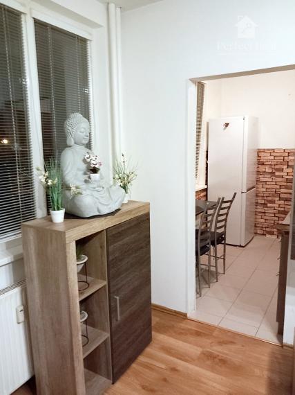 Predaj 1izbový zrekonštruovaný byt Dúbravka Balkón!!!