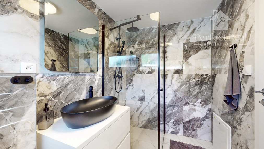 Na prenájom unikátny loftový dom so záhradou v Malinove - Tri vody.