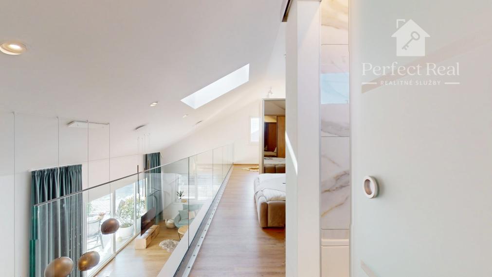 Na prenájom unikátny loftový dom so záhradou v Malinove - Tri vody.