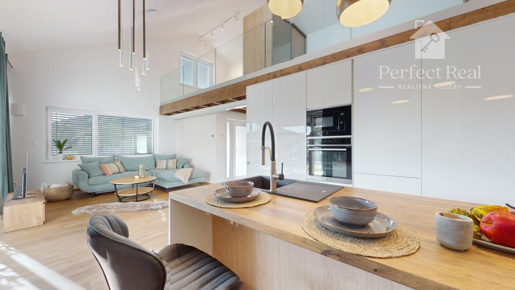 Na prenájom unikátny loftový dom so záhradou v Malinove - Tri vody.