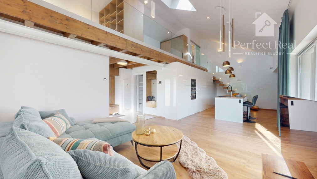 Na prenájom unikátny loftový dom so záhradou v Malinove - Tri vody.