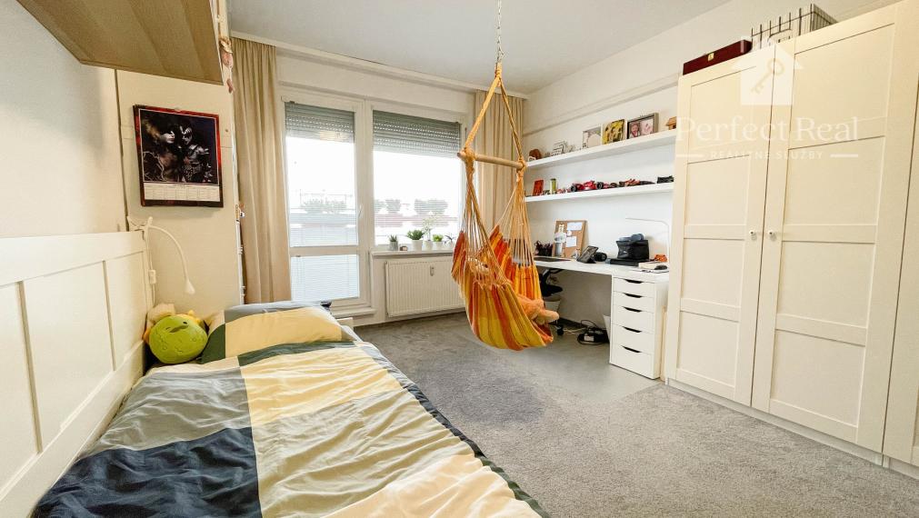 Pekný, moderný priestranný 3 izbový byt v obci Zlaté Klasy- slušná lokalita