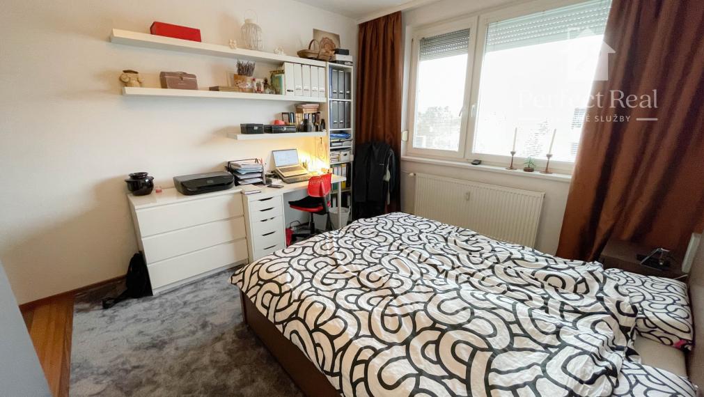 Pekný, moderný priestranný 3 izbový byt v obci Zlaté Klasy- slušná lokalita