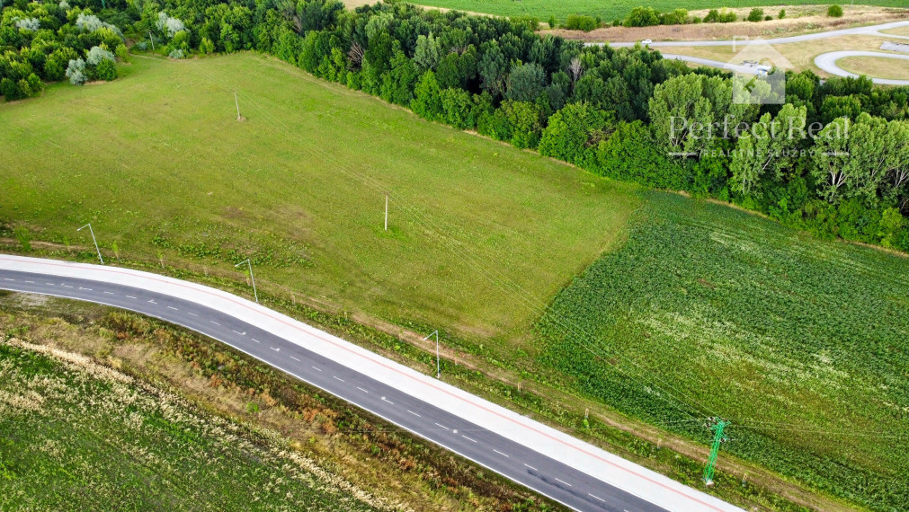 Stavebný pozemok 2 145 m² v novovznikajúcej lokalite Dunajskej Stredy – priamo pri budúcom mestskom parku!