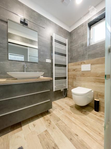 Nadštandardný, moderný 4 izbový RD s garážou v obci Štvrtok na Ostrove- NOVÁ CENA