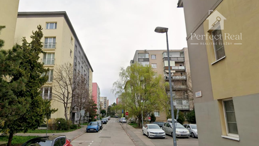 Svetlý a priestranný 2-izbový byt - Bratislava - Nové Mesto