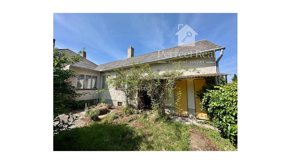 Starší rodinný dom, ideálny aj na podnikanie, Veľký Meder