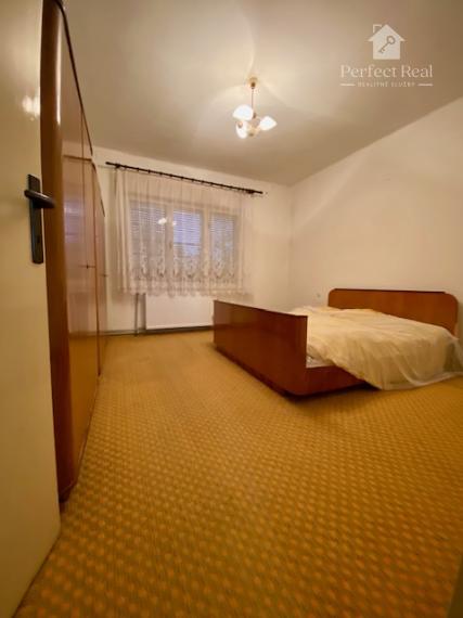 Starší rodinný dom, ideálny aj na podnikanie, Veľký Meder