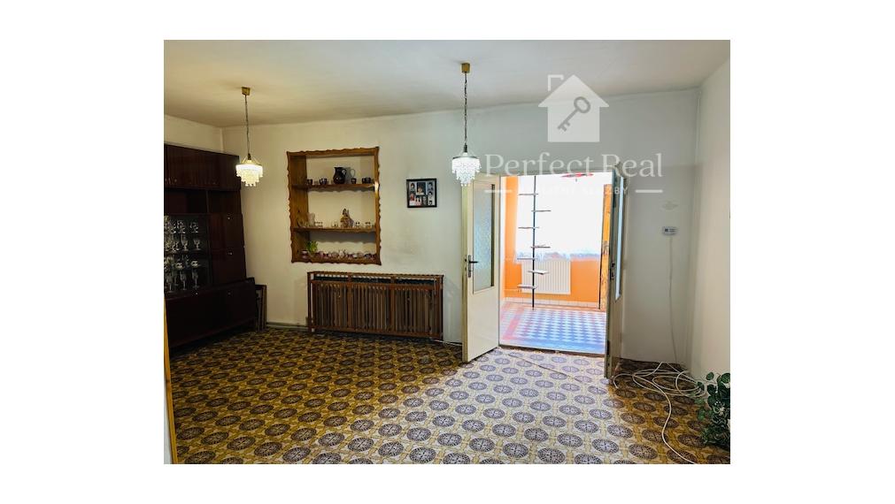 Starší rodinný dom, ideálny aj na podnikanie, Veľký Meder