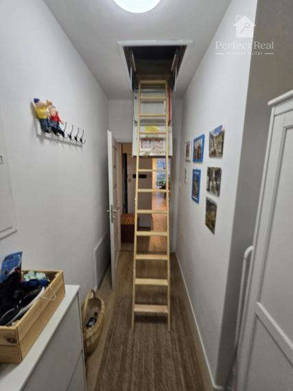 Útulný dvojizbový rodinný dom (novostavba) so záhradkou v novej lokalite obce Jahodná