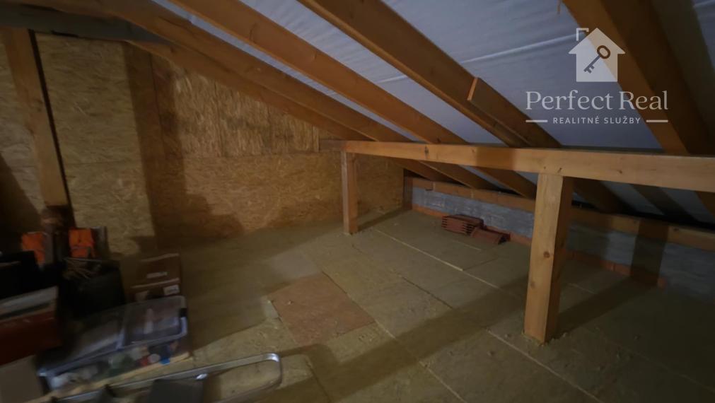 Útulný dvojizbový rodinný dom (novostavba) so záhradkou v novej lokalite obce Jahodná