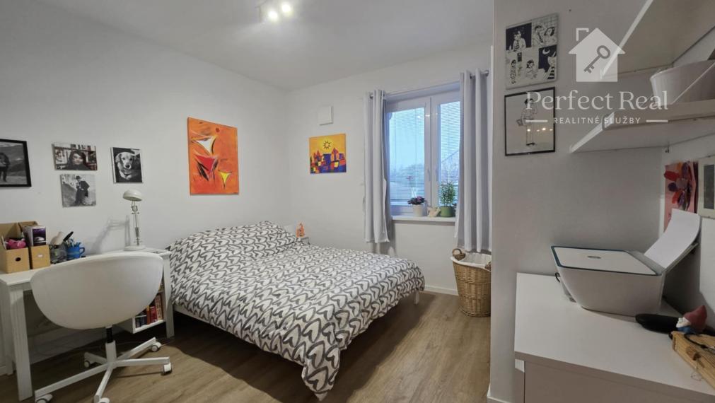 Útulný dvojizbový rodinný dom (novostavba) so záhradkou v novej lokalite obce Jahodná