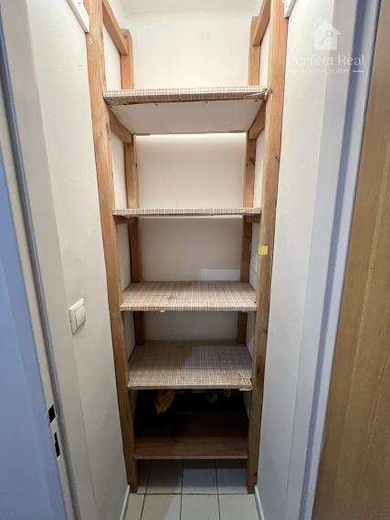 Prerobený, 2 izbový byt so záhradkou v obci Zlaté Klasy- 2 murované pivnice