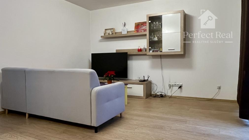 2 izbový byt so záhradkou v obci Hviezdoslavov - perfektná lokalita