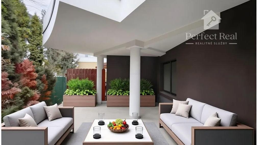 Predaj priestranný byt 130m² + terasa 40m²   s veľkým potenciálom!!!