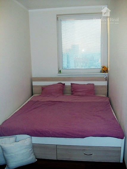 Prenájom dvojgarsónka DELUXE  s balkónom a klimatizáciou