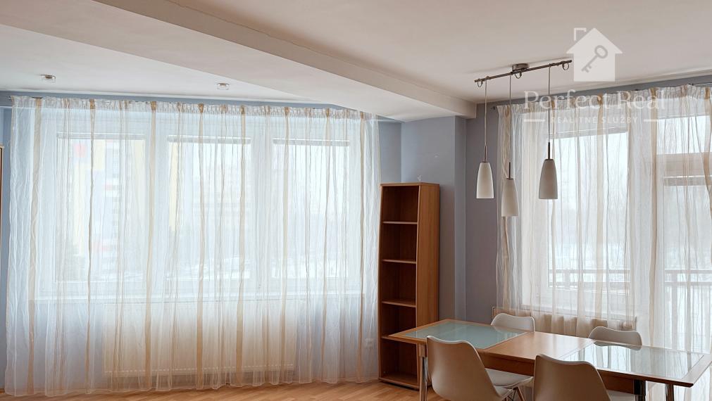 Prenájom 4izbový byt - pri BRITISH school, parkovanie  v garáži