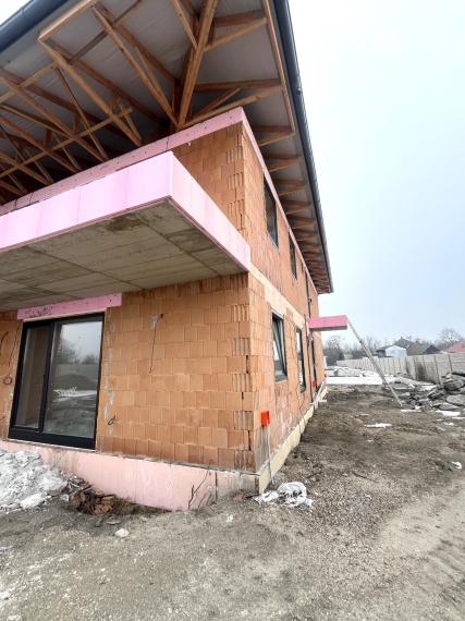 4bytovka vo výstavbe na predaj - Padáň