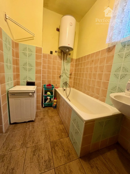 Dom s pozemkom o rozlohe 4136 m2, pri lesíku, Dolný Bar