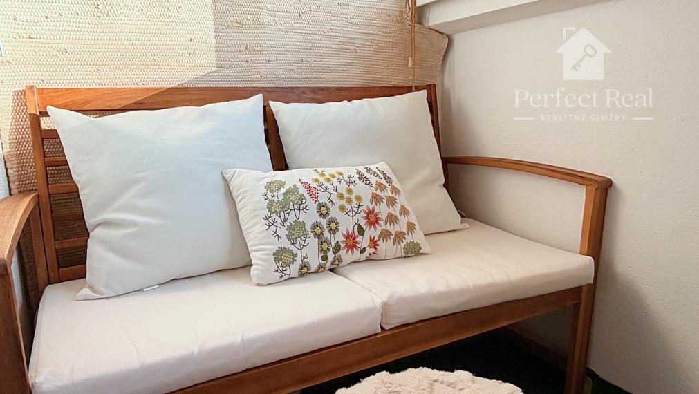 Predaj zariadený 3izbový byt s balkónom Petržalka - Lúky