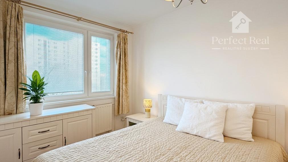 Predaj zariadený 3izbový byt s balkónom Petržalka - Lúky