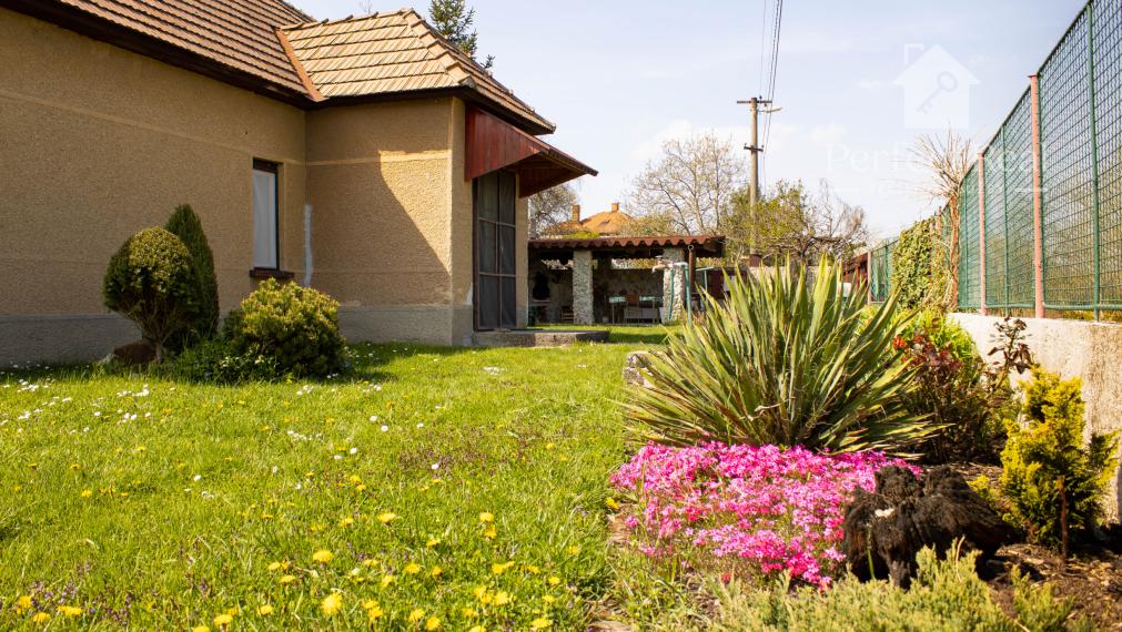 Malý RD pri jazere (chatka)