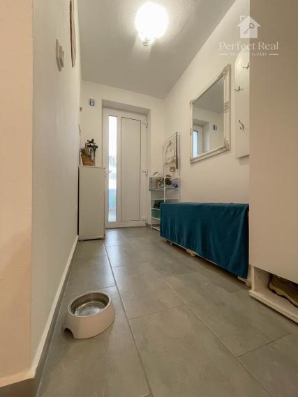 Krásny, útulný 4 izbový mezonetový byt s malou záhradkou v obci Hviezdoslavov