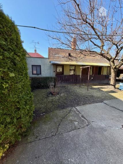 Rodinný dom s garážou na predaj, Dolný Štál