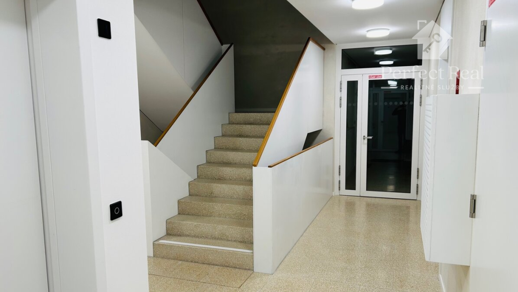 NA PRENÁJOM - Príjemný 2-izbový byt Bratislava - Nové Mesto