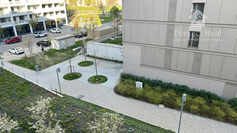 NA PRENÁJOM - Príjemný 2-izbový byt Bratislava - Nové Mesto