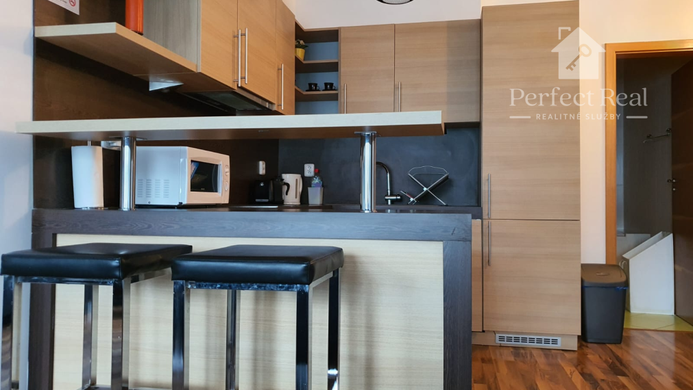 Prenájom 3izbový byt Zámocká ulica - neplatíte províziu!